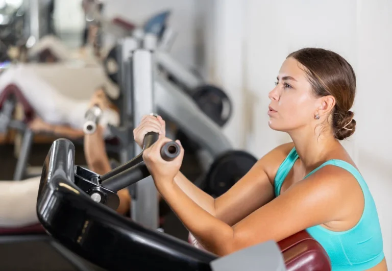 Lee más sobre el artículo Optimiza tu entrenamiento en el gimnasio con estas estrategias inteligentes